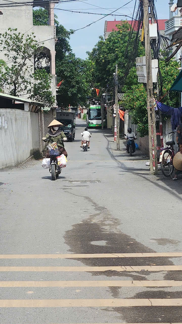 Siêu phẩm trục chính thôn đông phù lỗ