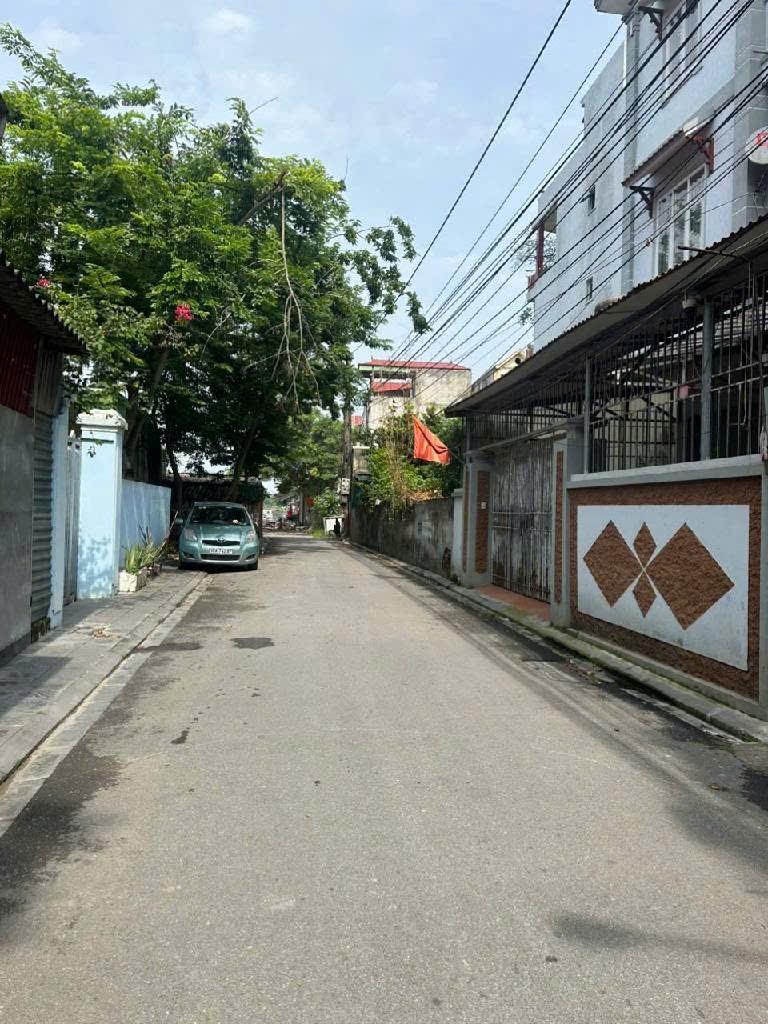 Siêu phẩm nhà 3 tầng thụy lâm