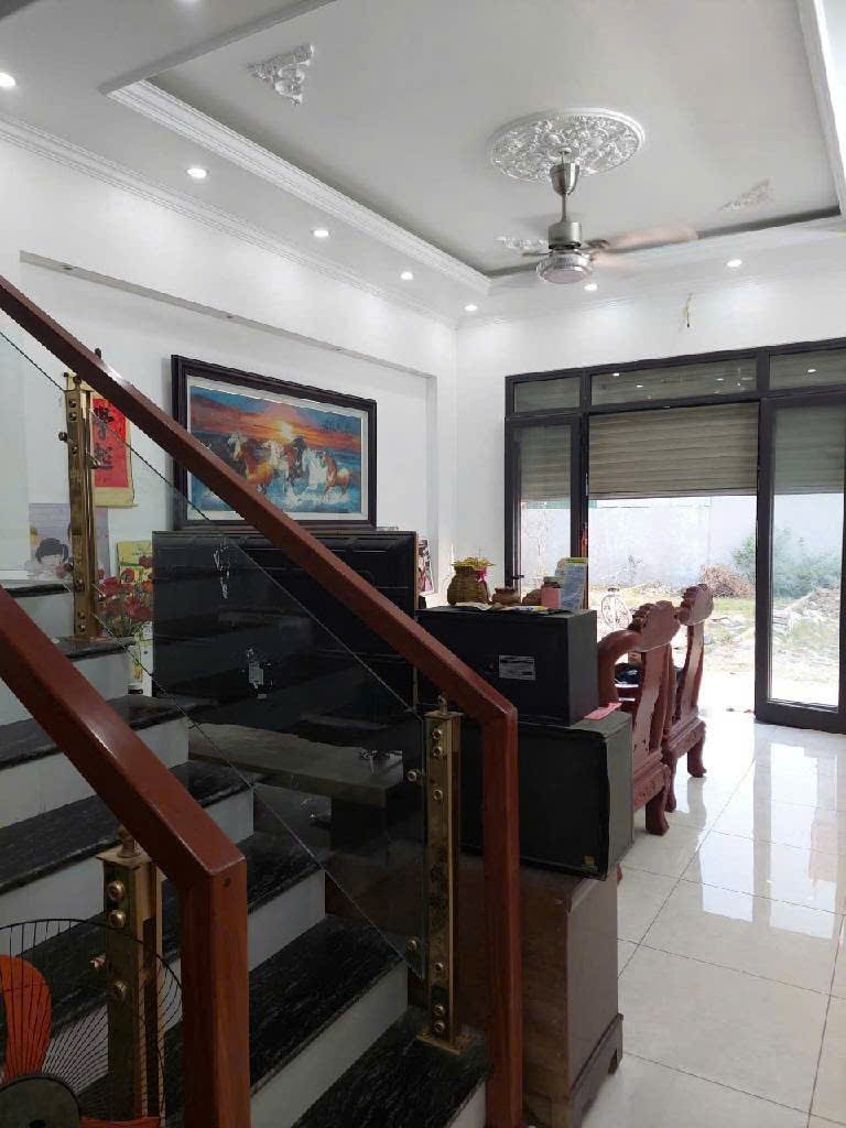 Bán nhà 4 tầng mới xây tại hương đình