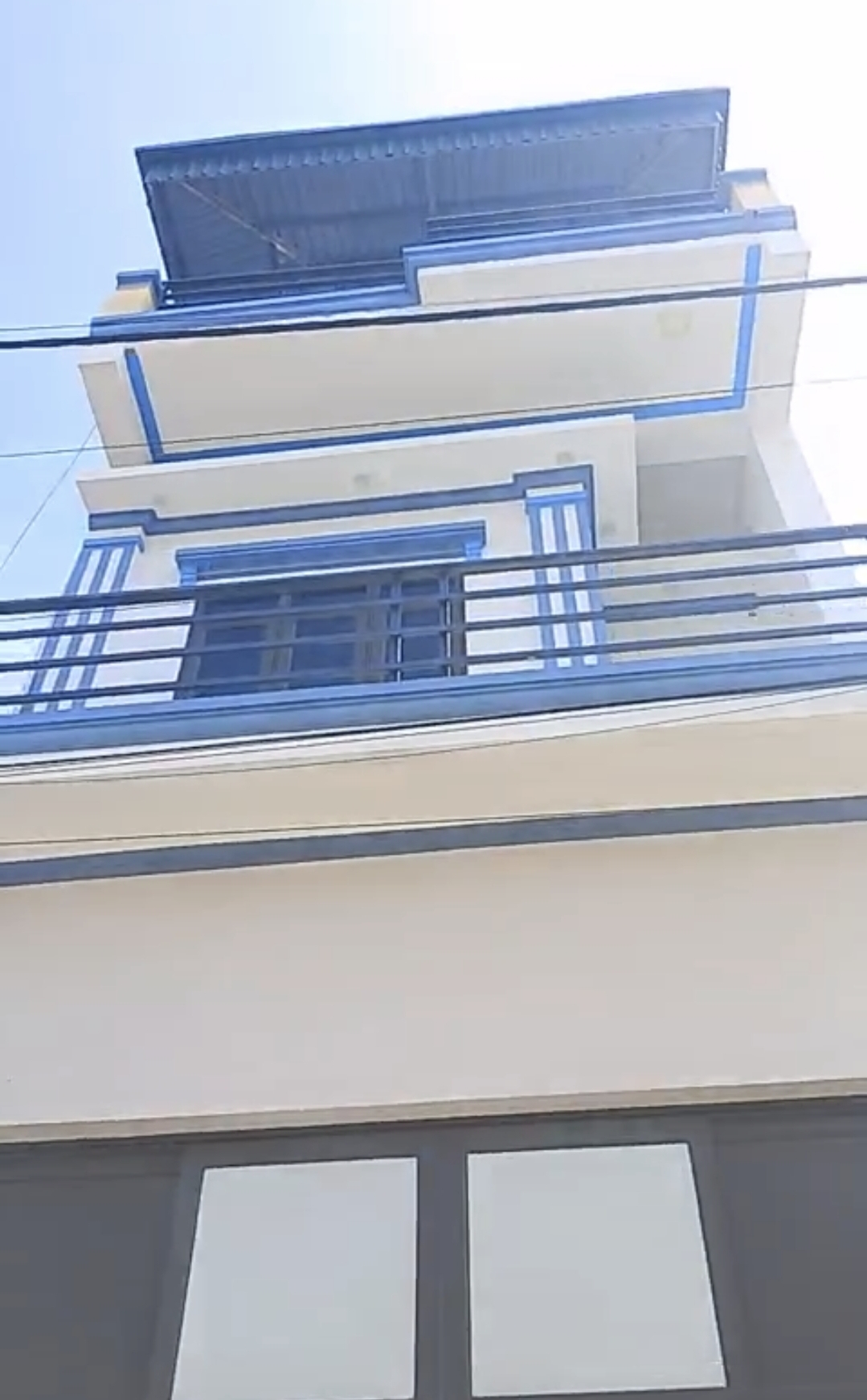 Siêu phẩm nhà 3 tầng 1 tum