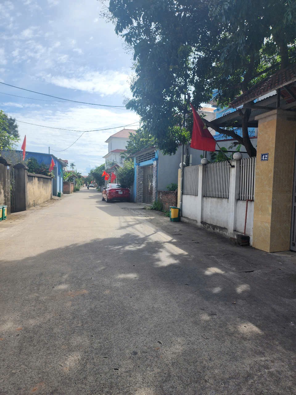 Bán đất