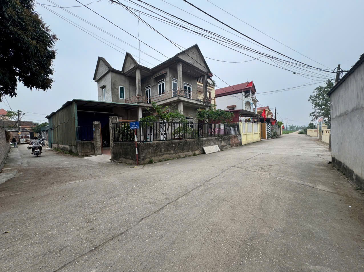 Bán đất