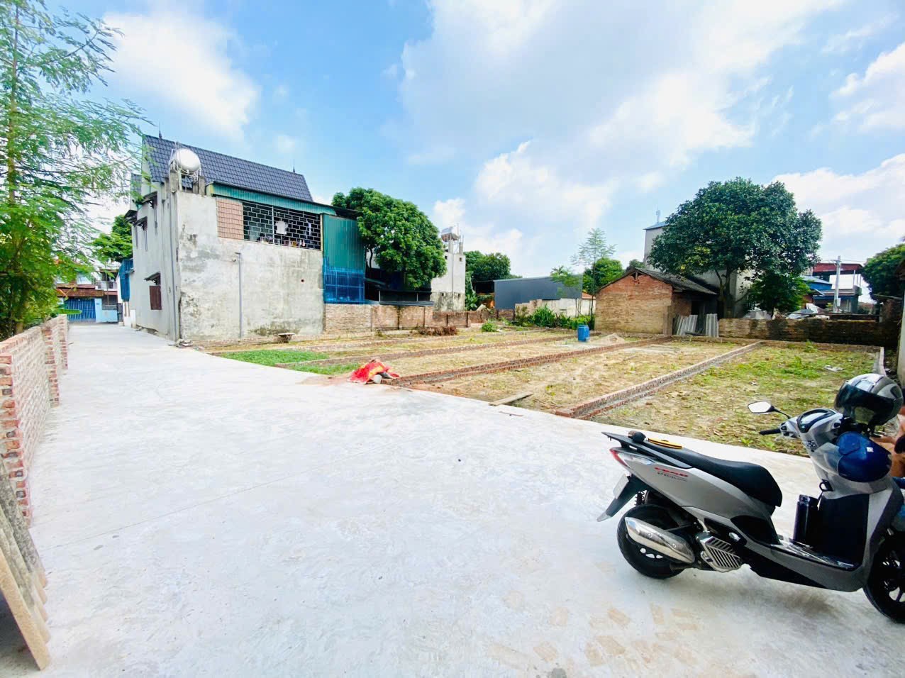 Bán đất