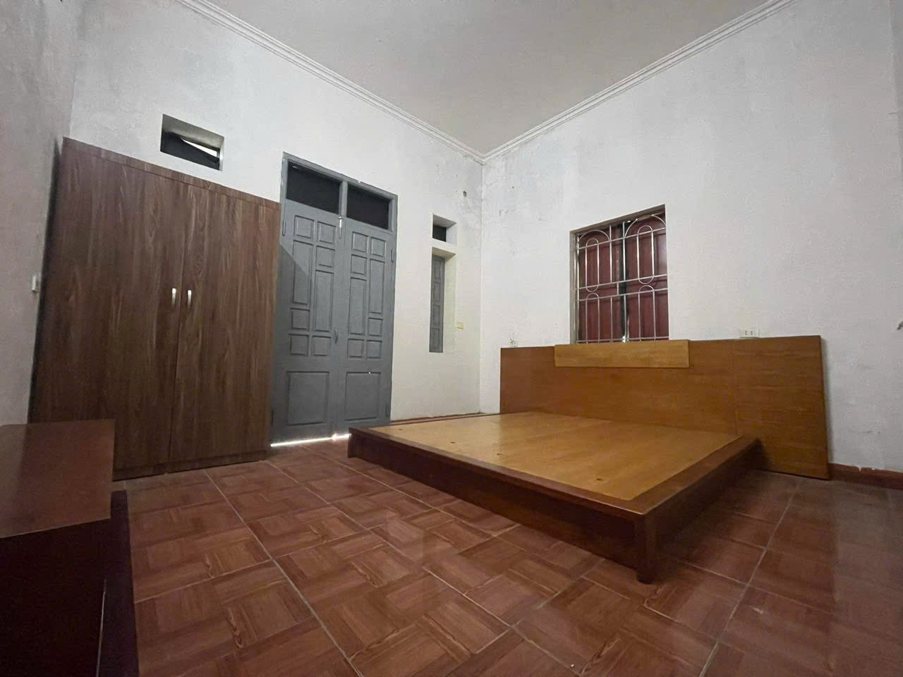 Bán nhà